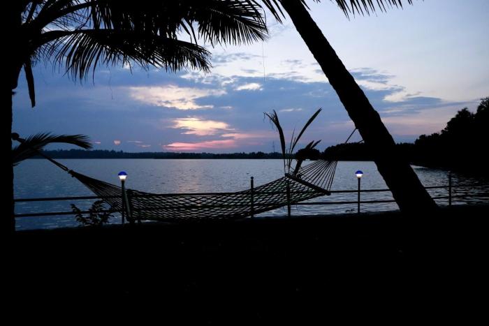 lake n river resort munroe island