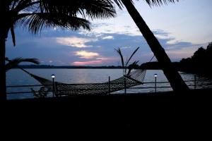 lake n river resort munroe island