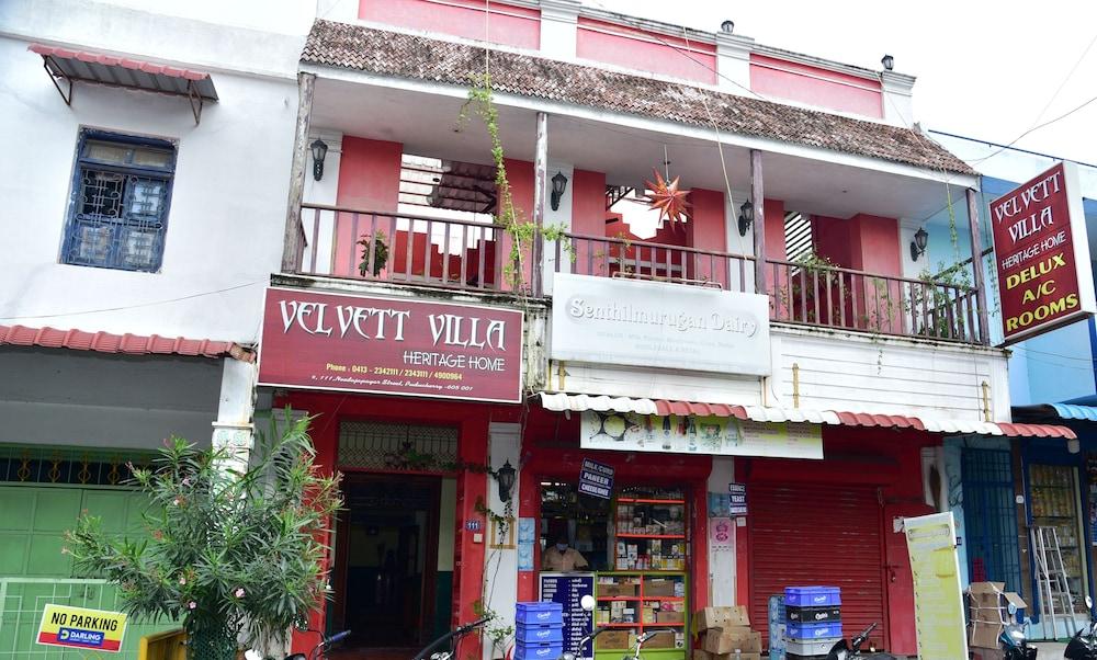 velvett villa