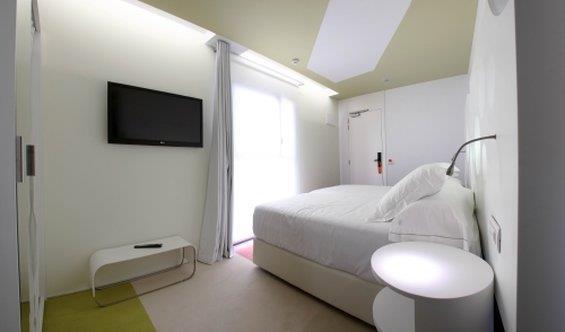 room mate pau barcelona