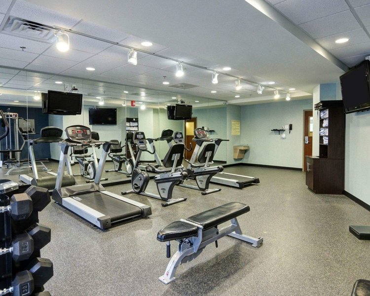 comfort suites little rock west