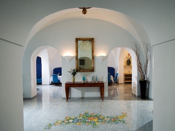 gatto bianco hotel and spa