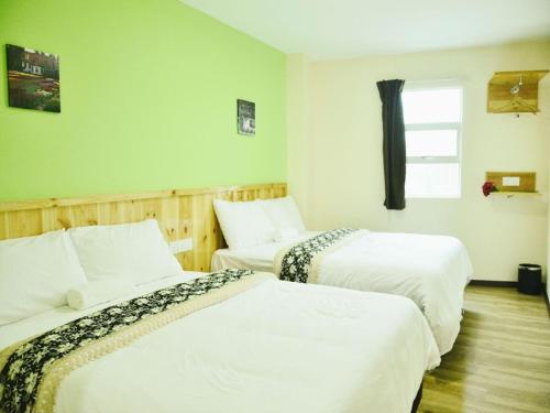 oyo 328 apple hotel shah alam