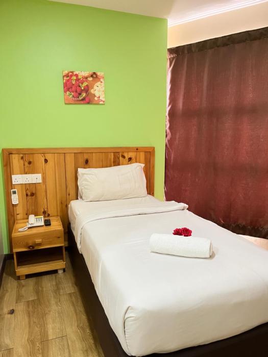 oyo 328 apple hotel shah alam