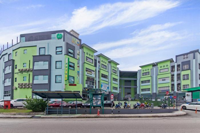 oyo 328 apple hotel shah alam