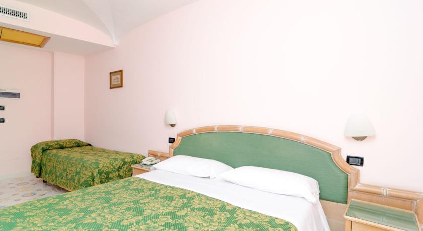 hotel saint raphael