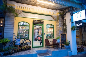 the neighbors hostel adults only