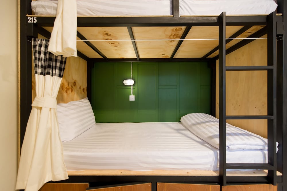 the neighbors hostel adults only