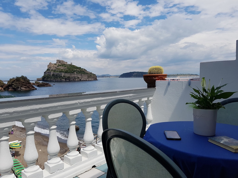 ischia