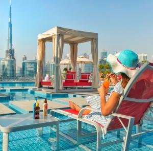 Canal Central Hotel,Al Abraj Street,5 star