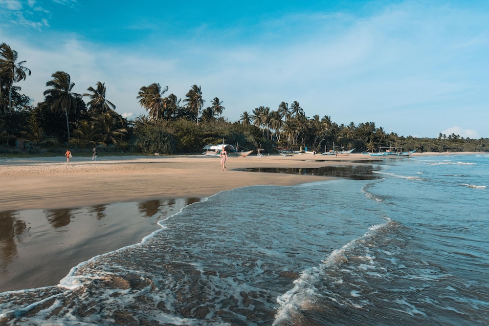 mawella beach resort