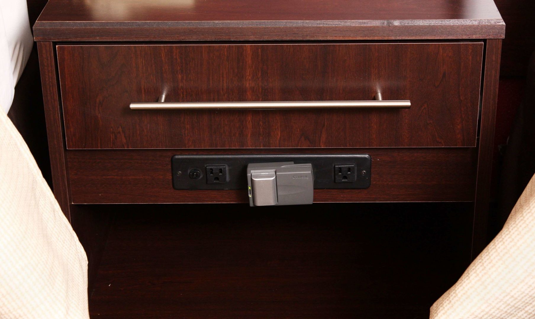 red roof inn aberdeen