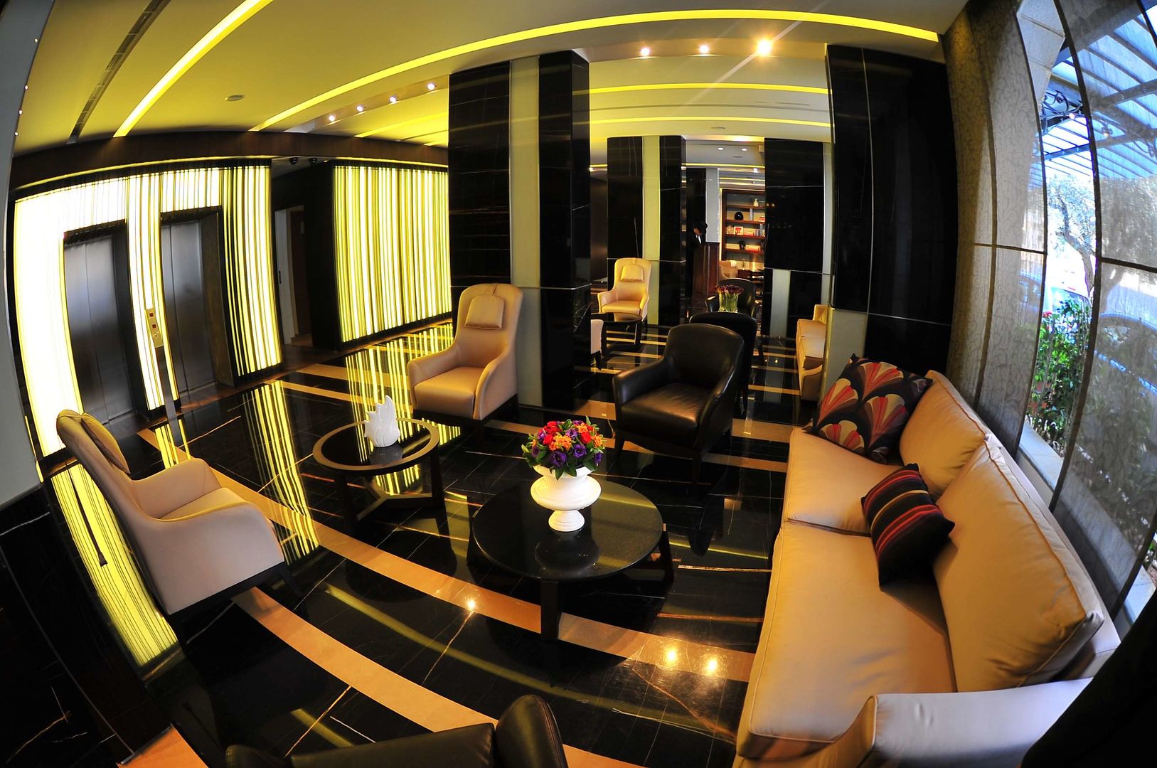 lancaster hotel raouche