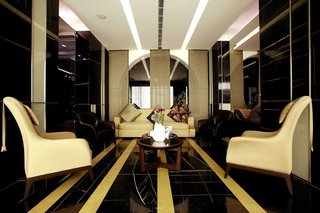 lancaster hotel raouche