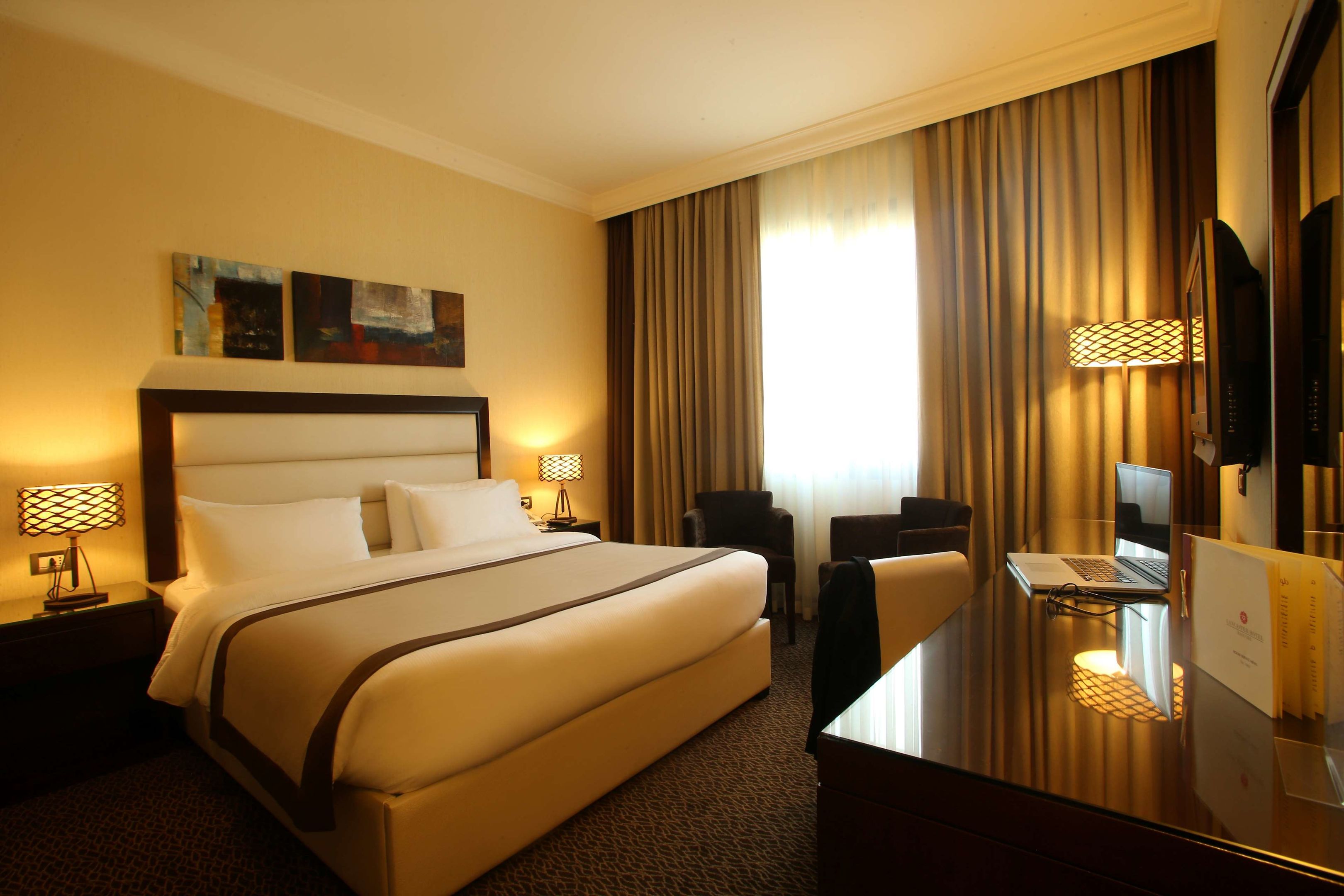 lancaster hotel raouche