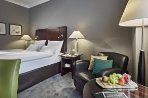 Lindner Hotel Cologne City Plaza, Part Of Jdv By Hyatt,Cologne>>Altstadt-Nord,4 star