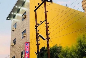 Hotel Airways Inn Residency,Andheri East,3 star