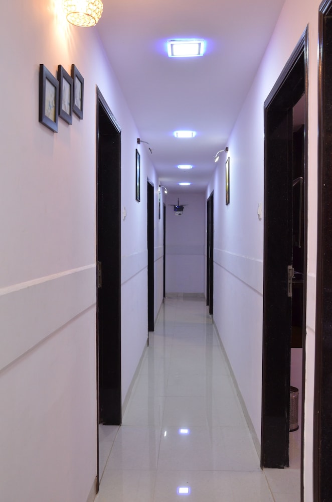 hotel airways inn residency