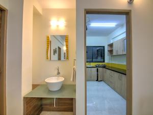 sunshine suites