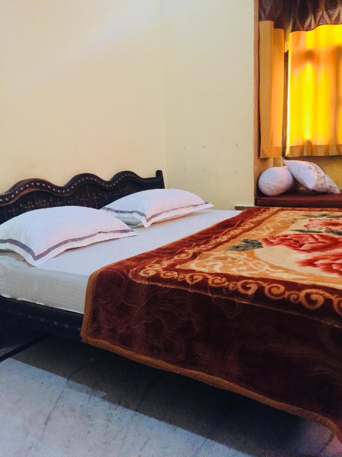 raj safari desert camp