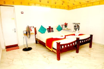 sheesh mahal desert camp