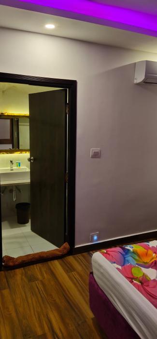 lemonmint svelton manor