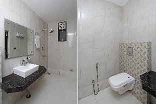 Hotel Royal Galaxy,Oyo 3233 Hotel Royal Galaxy Is Perfectly Located For Both Business And Leisure Guests In Kanpur. Bot,3 star