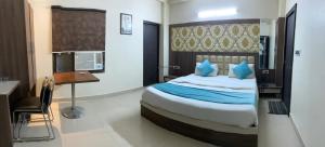 hotel royal galaxy