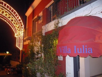 hotel villa iulia
