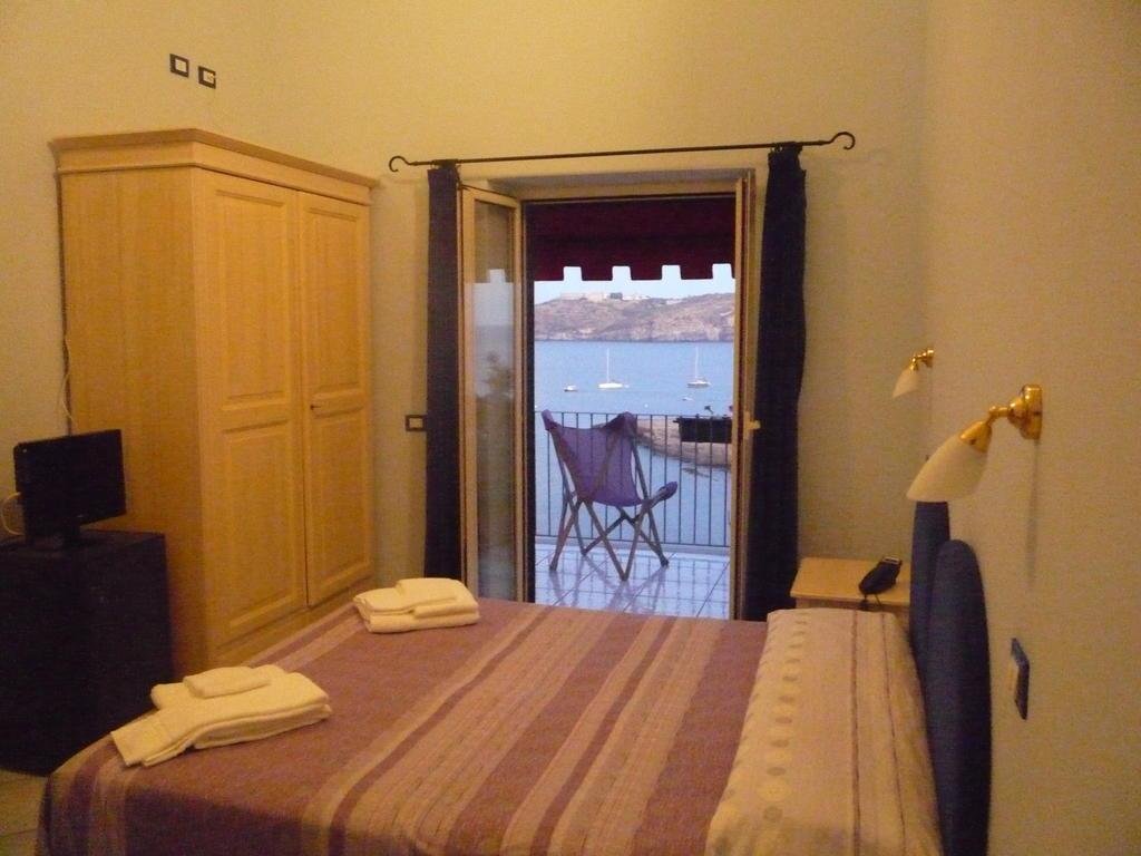 hotel villa iulia