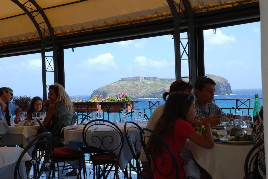 hotel villa iulia