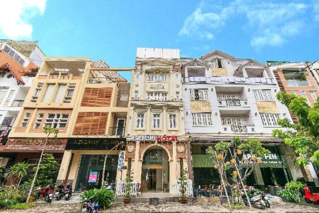 bin bin hotel 3 near sc vivo city d7