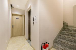 bin bin hotel 3 near sc vivo city d7