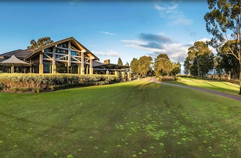 grand mercure apartments the vintage hunter valley