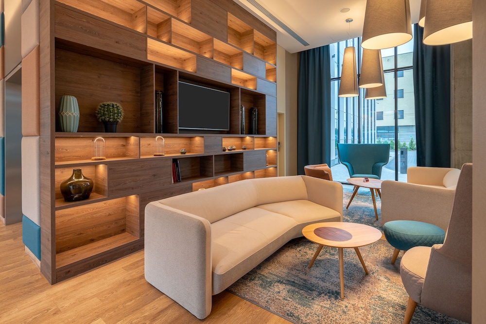 hampton by hilton warsaw mokotow