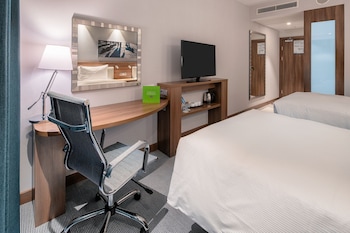 hampton by hilton warsaw mokotow