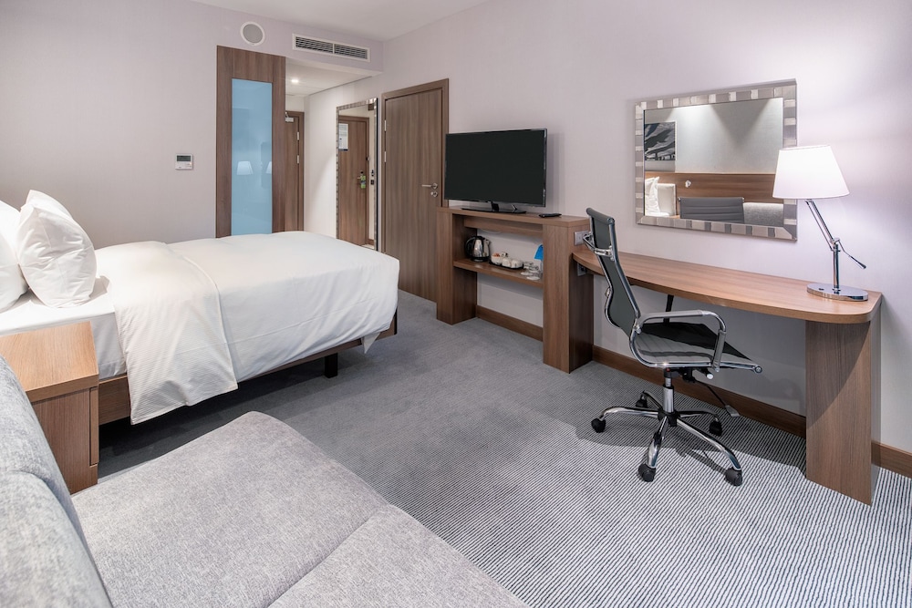 hampton by hilton warsaw mokotow