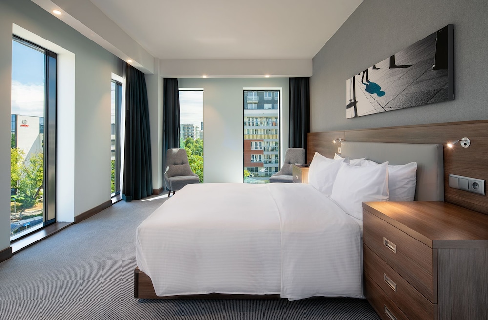 hampton by hilton warsaw mokotow