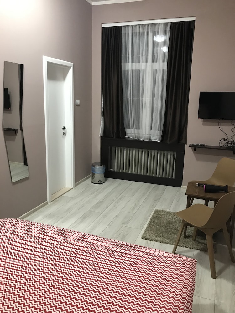 hostel fine belgrade