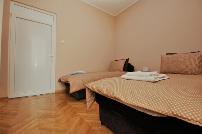 hostel fine belgrade