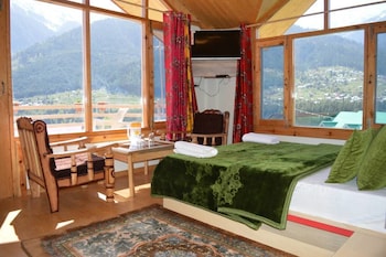 Rigzin Nest Cottage By Royal Collection,New Manali>>Manali,2 star