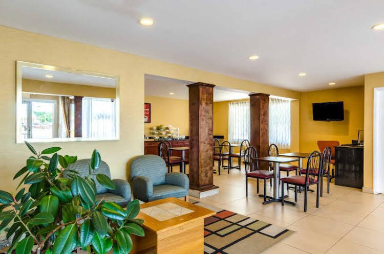 econo lodge
