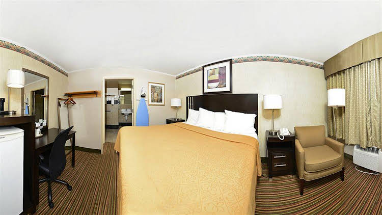 econo lodge