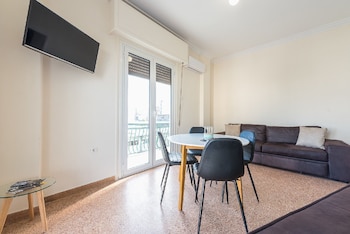 super paradise apartments