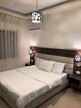 alqimah serviced hotel apartments