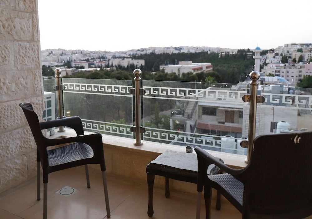 alqimah serviced hotel apartments