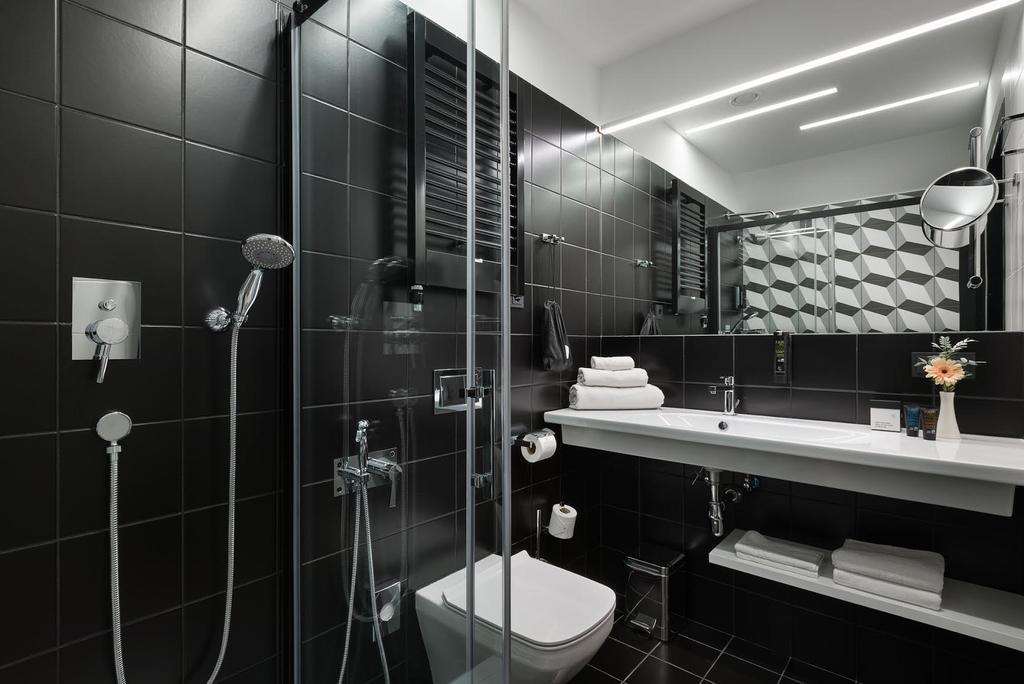 bank hotel