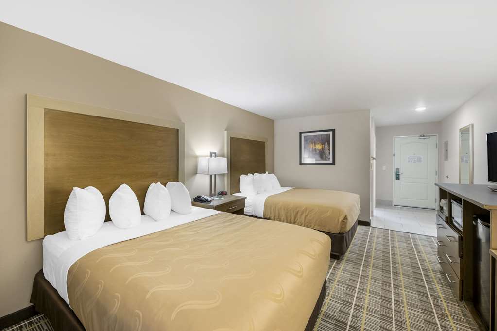 quality inn and suites carlsbad caverns area
