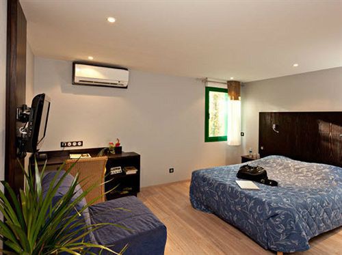 Cottage Hotel,Nancy>>Meurthe-Et-Moselle,3 star