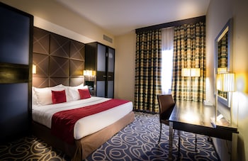 the eclipse boutique suites